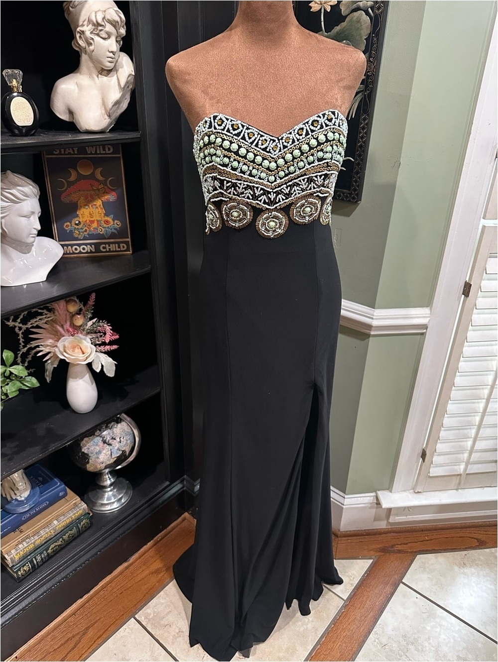 Rachel Allan Beaded Sweetheart Gown with Cutout Back – Size 4
